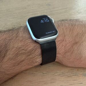 iWatch Black Mesh Metal Band